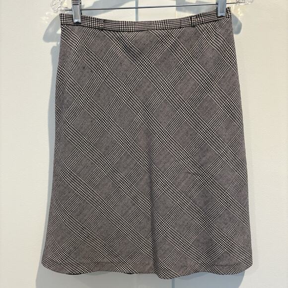 Petite Sophisticate Skirt Size 8 Wool Blend Glen Plaid A-Line Office Made Italy - Picture 5 of 13